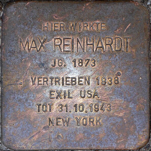 File:Stolperstein Salzburg, Max Reinhardt (Leopoldskronstraße 56-58).jpg