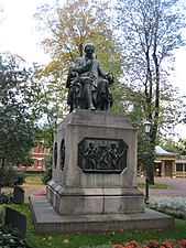 Statue de Henrik Gabriel Porthan à Turku, 1864.