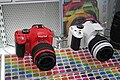 Pentax K-x in Rot und Weiß