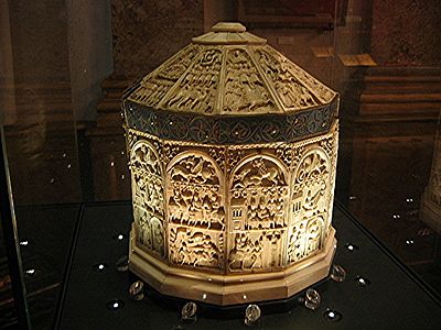 The "Sainte Chasse", with Biblical hunting scenes and mythical creatures; wood and ivory (12th century)