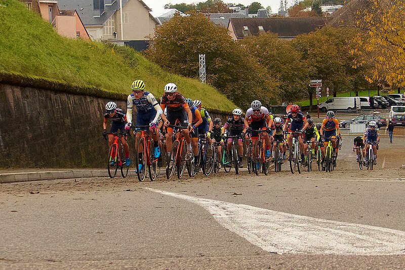 File:2024-10-13 12-37-21 Cyclocross-Belfort.jpg