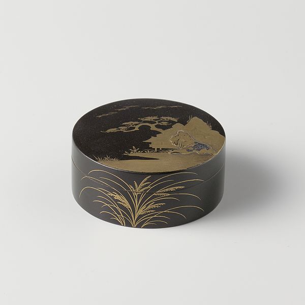 File:Doos, zwarte lak met waterlandschap in goud makie-Rijksmuseum AK-NM-6317.jpeg