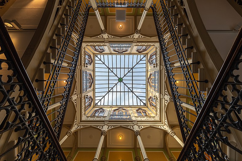 1. Platz: Treppenhaus des Colombischlössle in Freiburg Foto: Martin Kraft