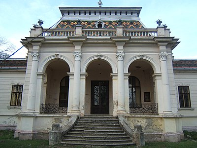 Détail de la façade sur cour.