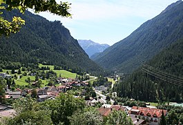 View of Filisur looking southeast, upwards towards the Albula Pass