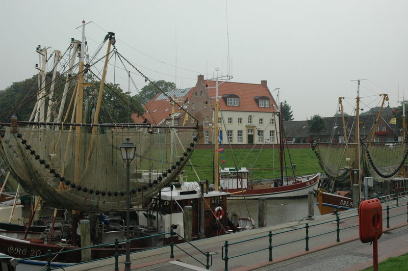 File:Port greetsiel.jpg