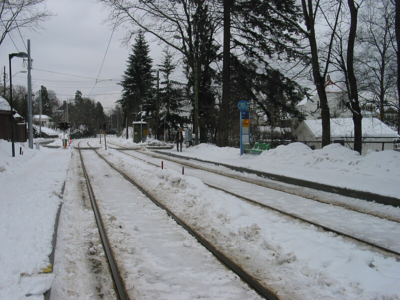 File:Ullern station.jpg