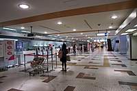 1階 航空会社カウンター（JAL）