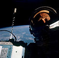 Aldrin počas svojho prvého výstupu do otvoreného vesmíru (EVA), 12. november 1966