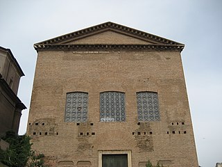 Facade / Facciata.