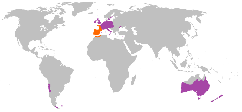 Lieuwendsruum fon't Kanienken (rood, wier dät autochthon is, rosa, wier dät Kanienkene bloot as Neozoa rakt. In doo ienteekende suudamerikoanske Kanienkengebiete skäl dät Uutwüülderjen naan Äärfoulch häiwed hääbe, äärfoulchloose Uutwüülderengen in Noudamerikoa sunt nit ienteekend.