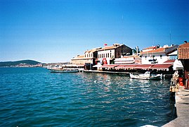 Ayvalik seafront.jpg