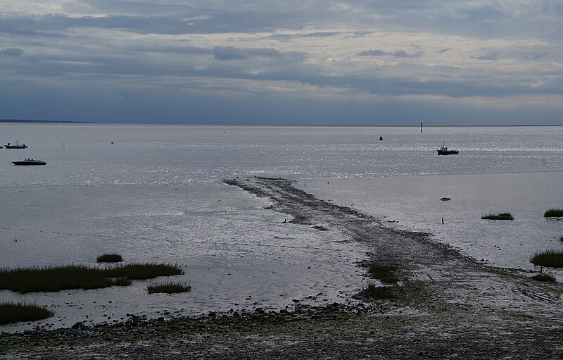 File:A slipway at Lytham - geograph.org.uk - 2041761.jpg