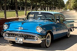 Oldsmobile Starfire 98 (Hardtop) Sedan (1957)