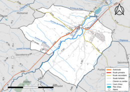 Carte en couleur présentant le réseau hydrographique de la commune