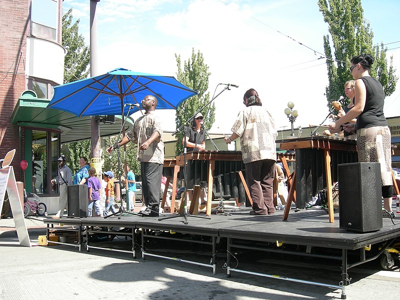 File:Ruzivo Marimba 01.jpg