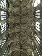 Tierceron vault in the Church of Saint-Pierre, Caen (15th century)