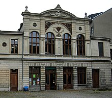 Bibliothek am Luisenbad – Vestibül