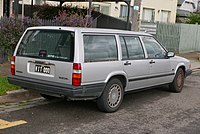 Volvo 940 Estate - rear