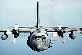 4 AС-130H Spectre АҚШ ӘӘК арнайы операциялар эскадрильялары Флорида үстінде