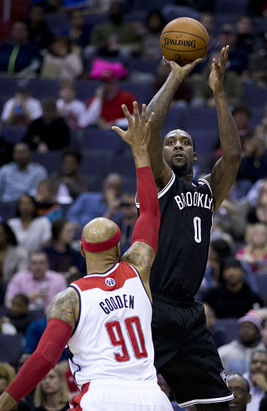 File:Blatche live.jpg