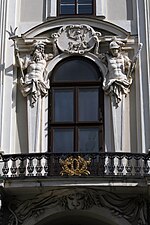 Thumbnail for File:Michaelertor Wien Fenster Balkon 2013.jpg