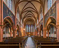 L'intérieur de Antoniuskirche (Rödelheim) (de) à Francfort-sur-le-Main. Aout 2015.