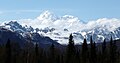 Blick auf den – meist wolkenverhangenen – Denali (6190 m) von der Alaska Route 3