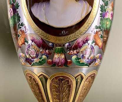 Empire style rinceaux on a vase, by the Sèvres Porcelain Manufactory, 1814, hard-paste porcelain with platinum background and gilt bronze mounts, Louvre[187]