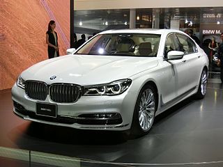 BMW 7-sarjan malli (G12).