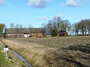 De Oude Plaats, 2e boerderij aan de Teenstraweg vanuit het westen