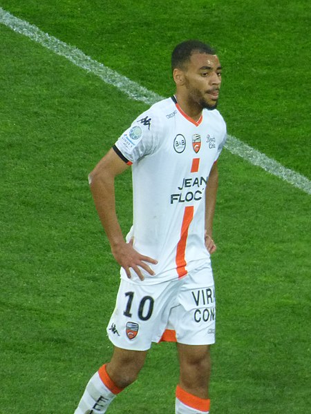 File:RC Lens - FC Lorient (23-04-2019) 27.jpg