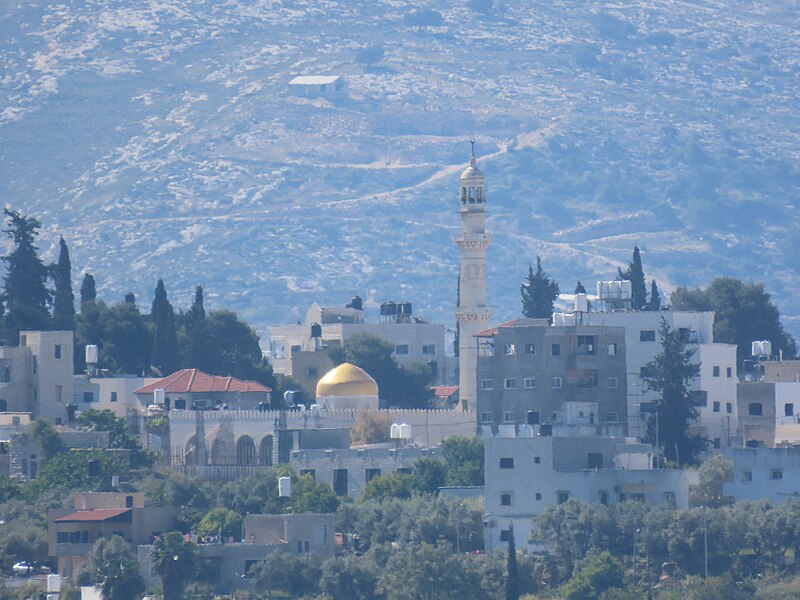 File:Safa mosque3460.jpg