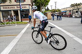 Sebastian Henao before the start in King City (40952003410).jpg