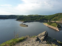 Retenue du barrage de Grandval en 2011.