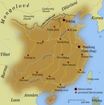 Mapa Číny, zakreslena hlavní města (Peking, Nanking, hlavní města provincií a hlavní státní dopravní trasy (vesměs mezi metropolemi a provinčními hlavními městy).