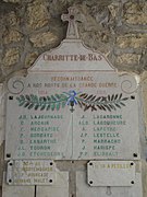 Charritte-de-Bas (Pyr-Atl, Fr) war memorial.JPG