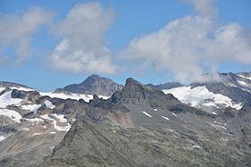 Vue du Glockenkogel, au centre, depuis le sud-est.