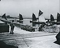 Le port de l'Île de Sein vers 1930 (photographie de Jacques de Thézac, vers 1930).