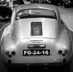 Porsche_356_Carrera_(12952727464)