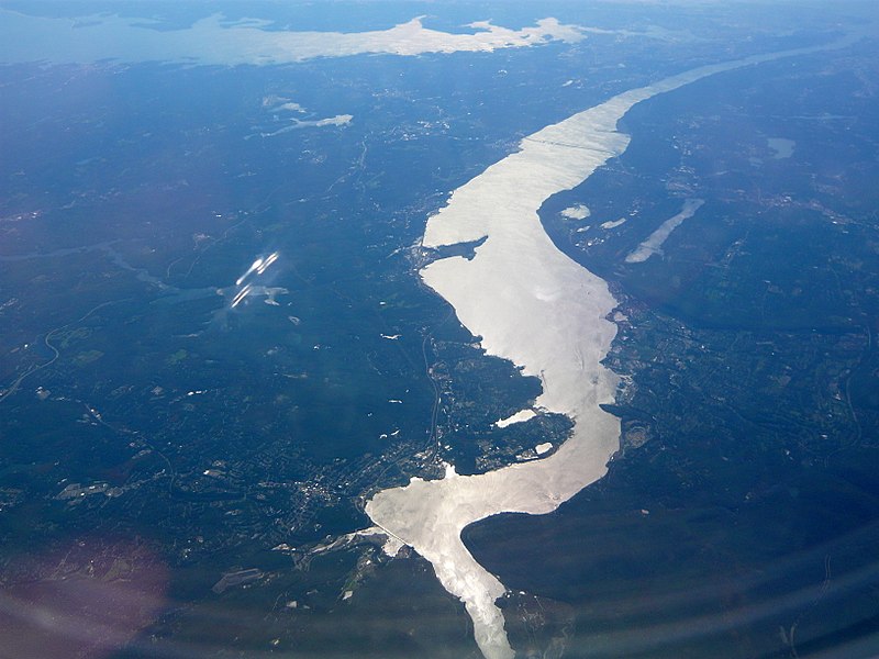 File:Aerial view of the Hudson River.jpg