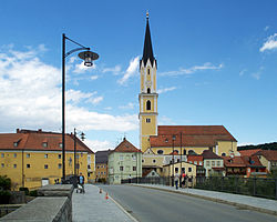 Bridge over the river Vils and the parish church