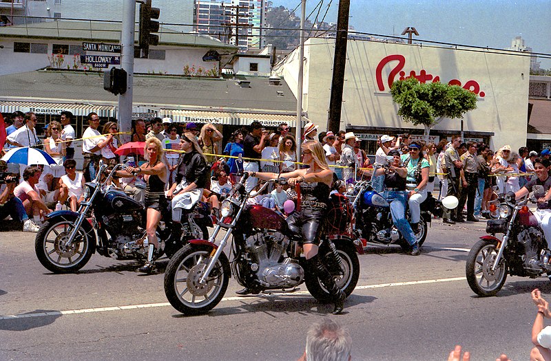 File:1991LAPride-Ektar125-1-5101Film 0028 - Here's LA's Women's Motorcycle Contingent (AKA the "Dykes on Bikes") (9931753946).jpg