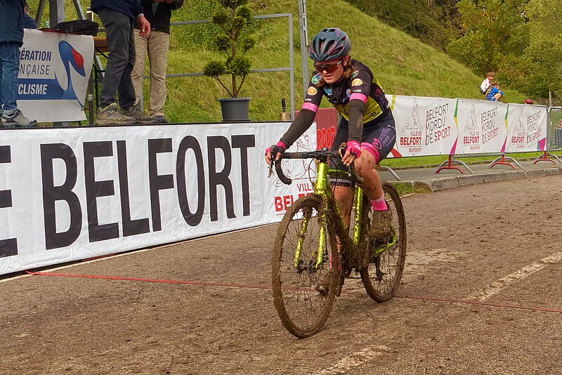 File:2024-10-13 12-20-17 Cyclocross-Belfort.jpg