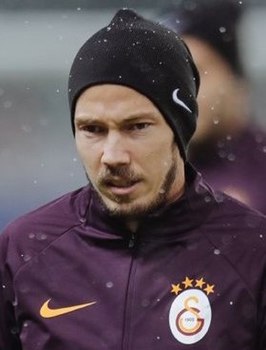 Linnes in 2018 als speler van Galatasaray