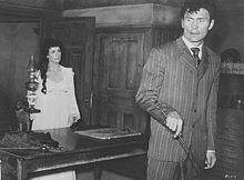 Description de l'image Constance Smith-Jack Palance in Man in the Attic.jpg.