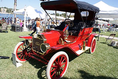 1909 touring (oso adibide berritzua, bi pedalen, bi palanken kontrolarekin)