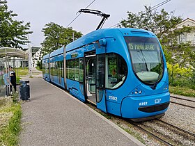 Tramvaj garažnog br. 2302 na Gračanskom Dolju, svibanj 2023. godine