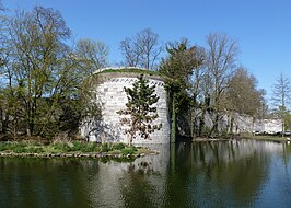 Ommuring Nieuwstad met rondelen Haet ende Nijt en De Vijf Koppen en daartussen Poort Waerachtig (2015)