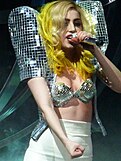 Gaga performing "Bad Romance"